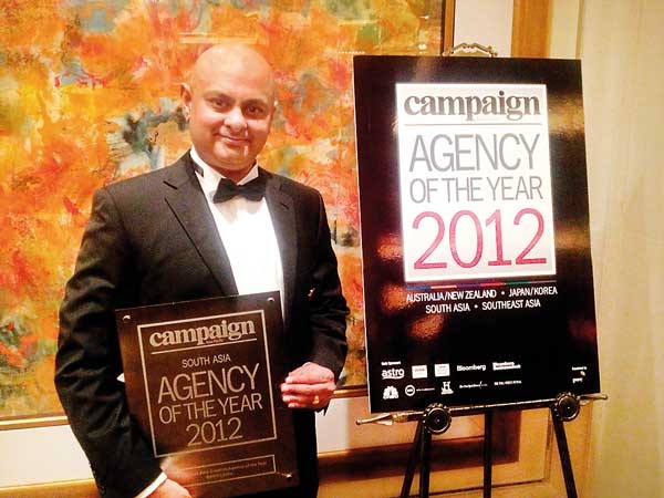 BBDO Lanka Managing Director Santosh Menon with the 'Rest of South Asia Creative Agency of the Year award in 2012'