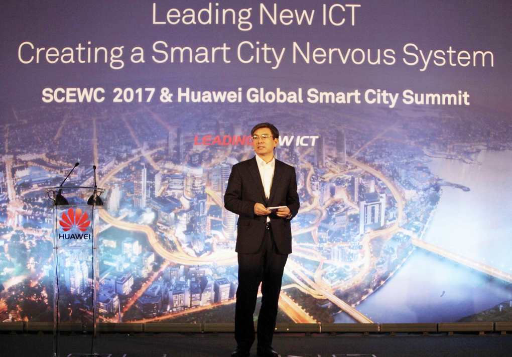 Huawei Enterprise BG President Yan Lida