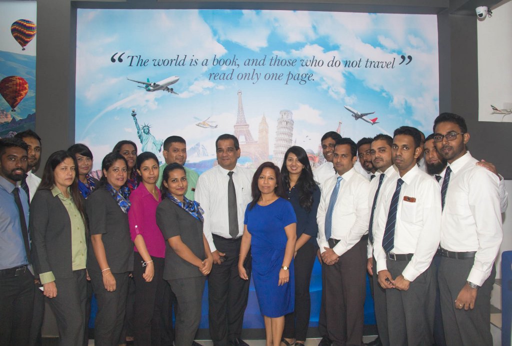 Director Hemas Travels (Pvt) Riza Ahamat and General Manager Jackie Weeraratne (centre) with the team at the Kandy Office