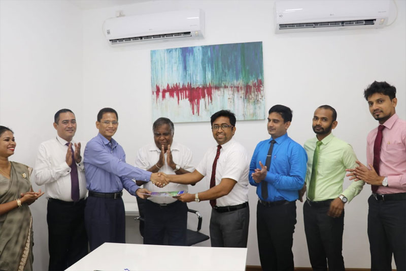 “Ransalu-Insurance”-a-cover-to-help-families-of-employees-in-the-apparel-sector “Ransalu-Insurance”-a-cover-to-help-families-of-employees-in-the-apparel-sector
