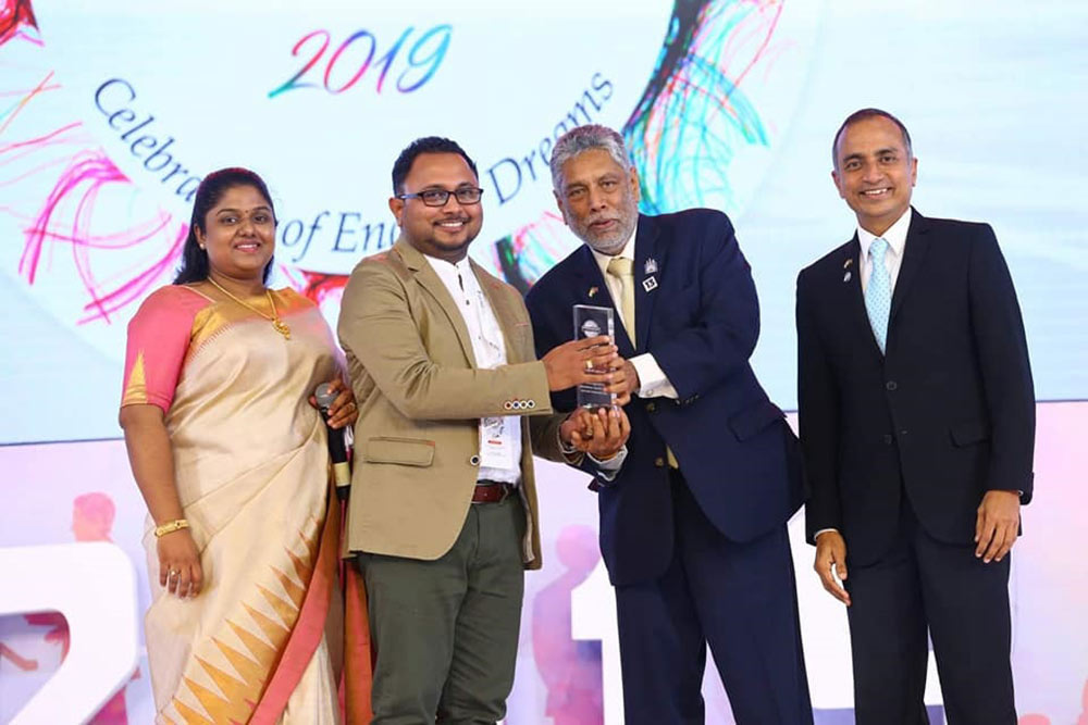 CSE-Media-Release--CSE-Anuradhapura-Branch-Manager-Tharaka-Amarasena-recognized-by-Toastmasters-International CSE-Media-Release--CSE-Anuradhapura-Branch-Manager-Tharaka-Amarasena-recognized-by-Toastmasters-International