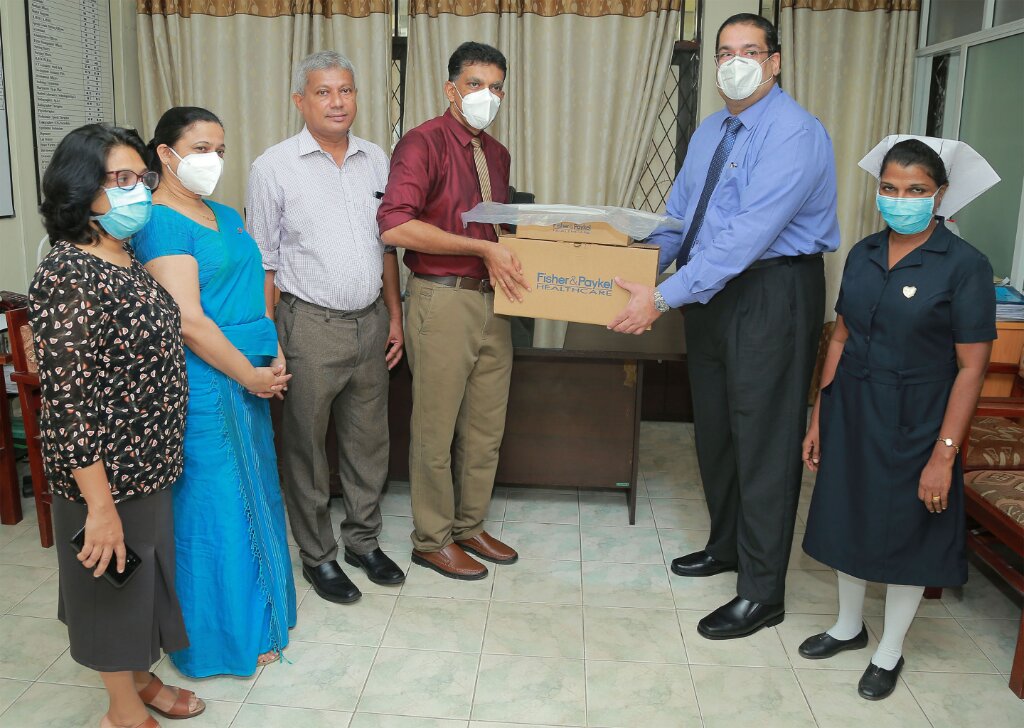 Donation-to-Karapitiya-Hospital.jpg