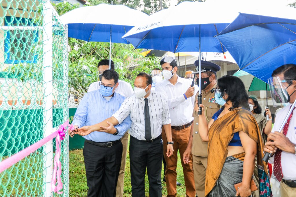 At-the-handover-of-the-Oxygen-tank-to-Pimbura-Base-Hospital.jpg