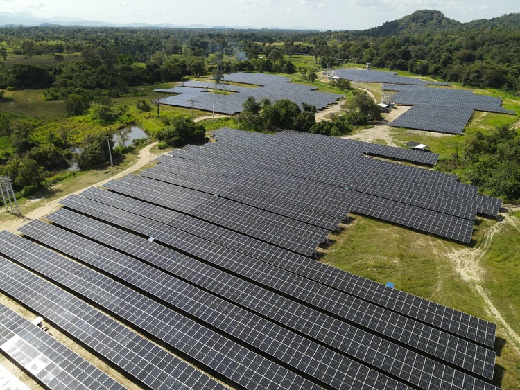 PHOTO 03 - Arial view of the Mahiyanganaya solar power project
