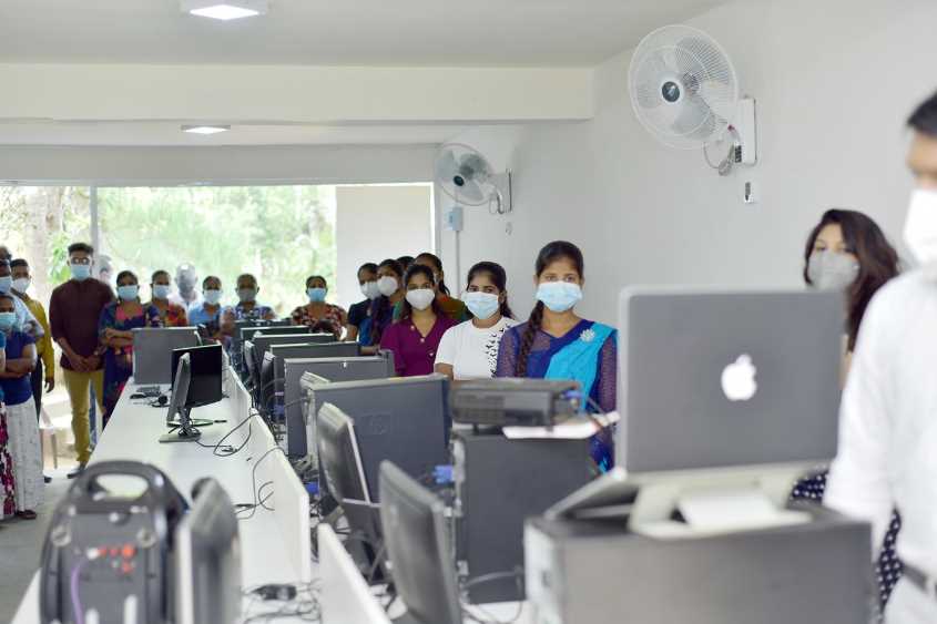 computer learning center in Ampara (LBN Fill)