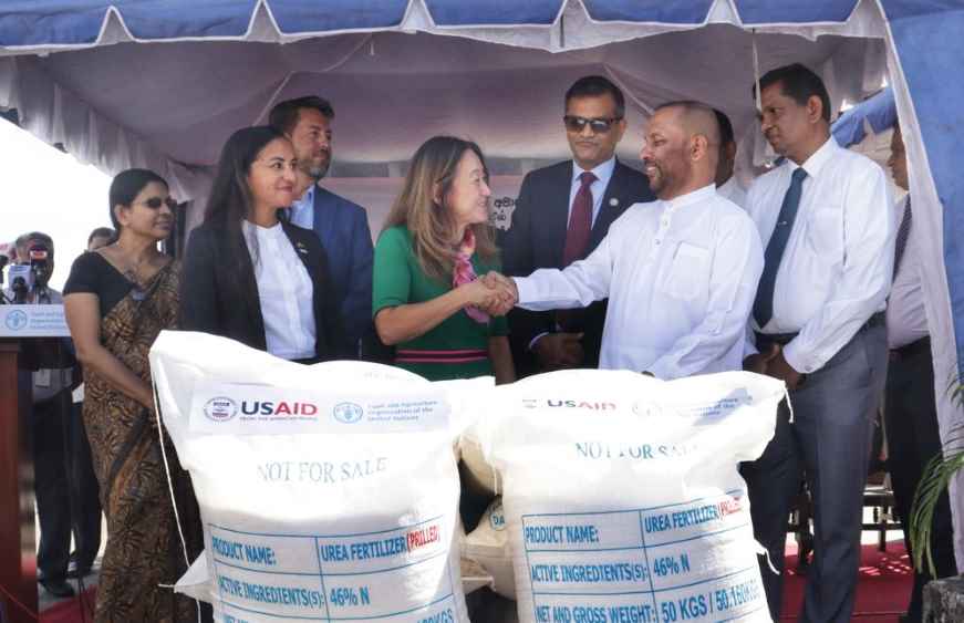 USAID_FAO-handover-of-9300MT-of-Urea-fertilizer-LBN.jpg