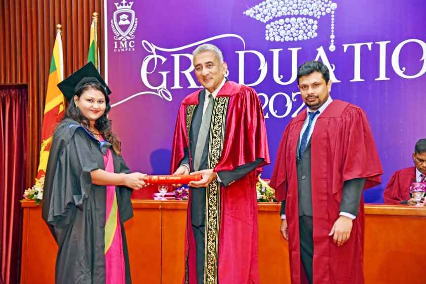 Degree-Awarding-by-Dr.-Ajith-Colonne-Chief-Guest-and-Mr-Amal-Wijenayaka-Head-of-Academics-LBN.jpeg