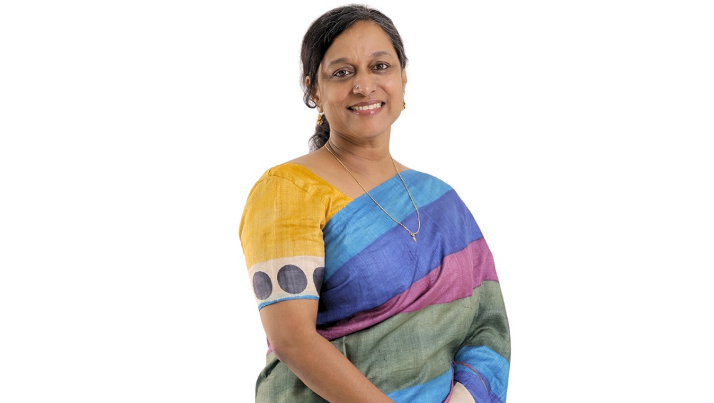 MANJULA MATHEWS MANJULA MATHEWS