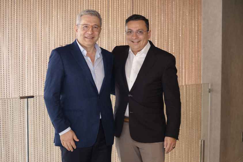 VFS GLOBAL-CiX pic (LBN) VFS GLOBAL-CiX pic (LBN)