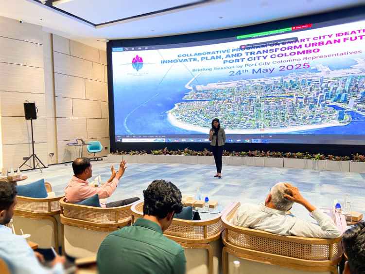 1. Presentation by Port City Colombo representative at workshop (LBN) 1. Presentation by Port City Colombo representative at workshop (LBN)