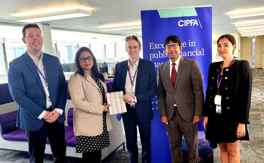 Meeting Between ICAB and the CIPFA,-UK (LBN)